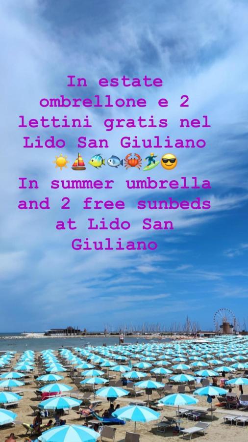 里米尼La Casa Di Clara Ombrellone Con 2 Lettini Al Lido San Giuliano Gratis E Parcheggio Privato Gratis公寓 外观 照片