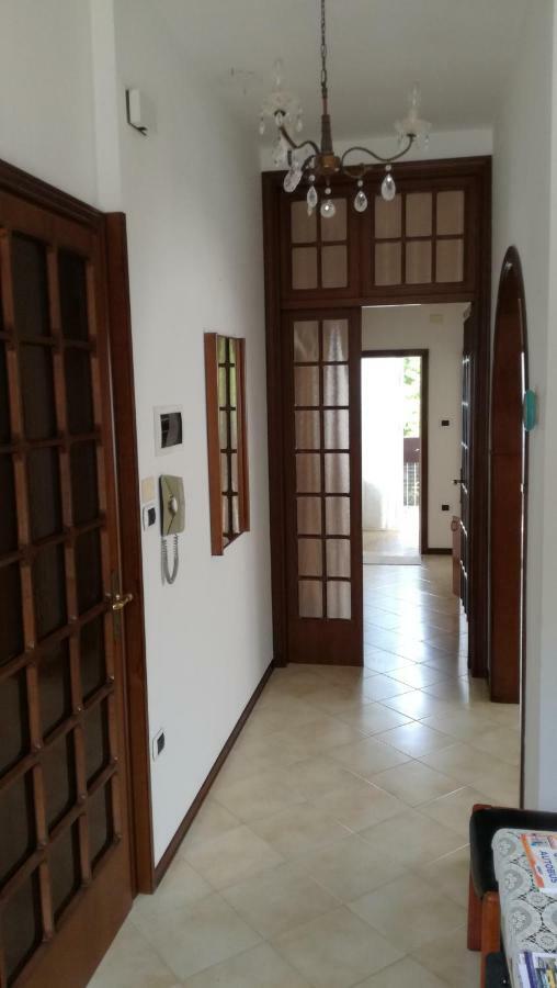 里米尼La Casa Di Clara Ombrellone Con 2 Lettini Al Lido San Giuliano Gratis E Parcheggio Privato Gratis公寓 外观 照片