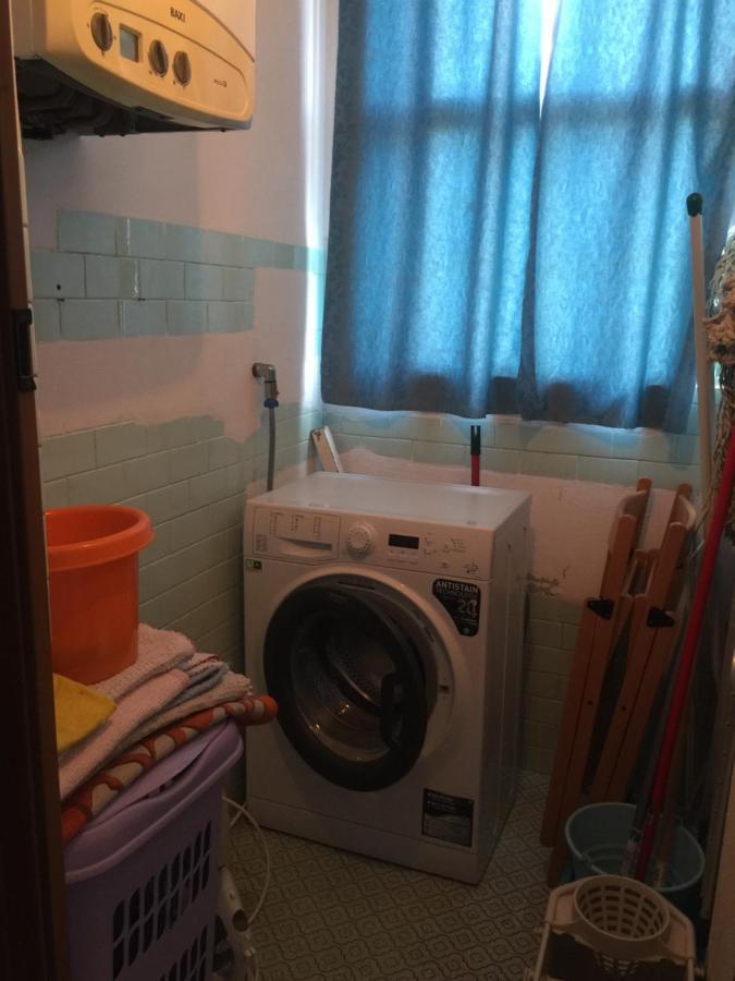 里米尼La Casa Di Clara Ombrellone Con 2 Lettini Al Lido San Giuliano Gratis E Parcheggio Privato Gratis公寓 外观 照片