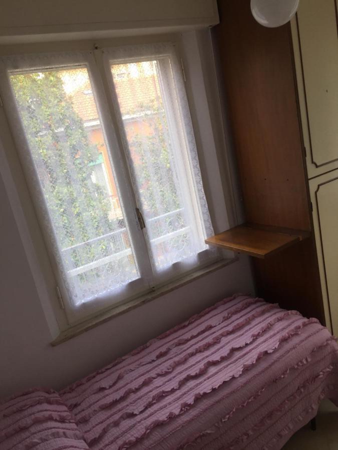 里米尼La Casa Di Clara Ombrellone Con 2 Lettini Al Lido San Giuliano Gratis E Parcheggio Privato Gratis公寓 外观 照片